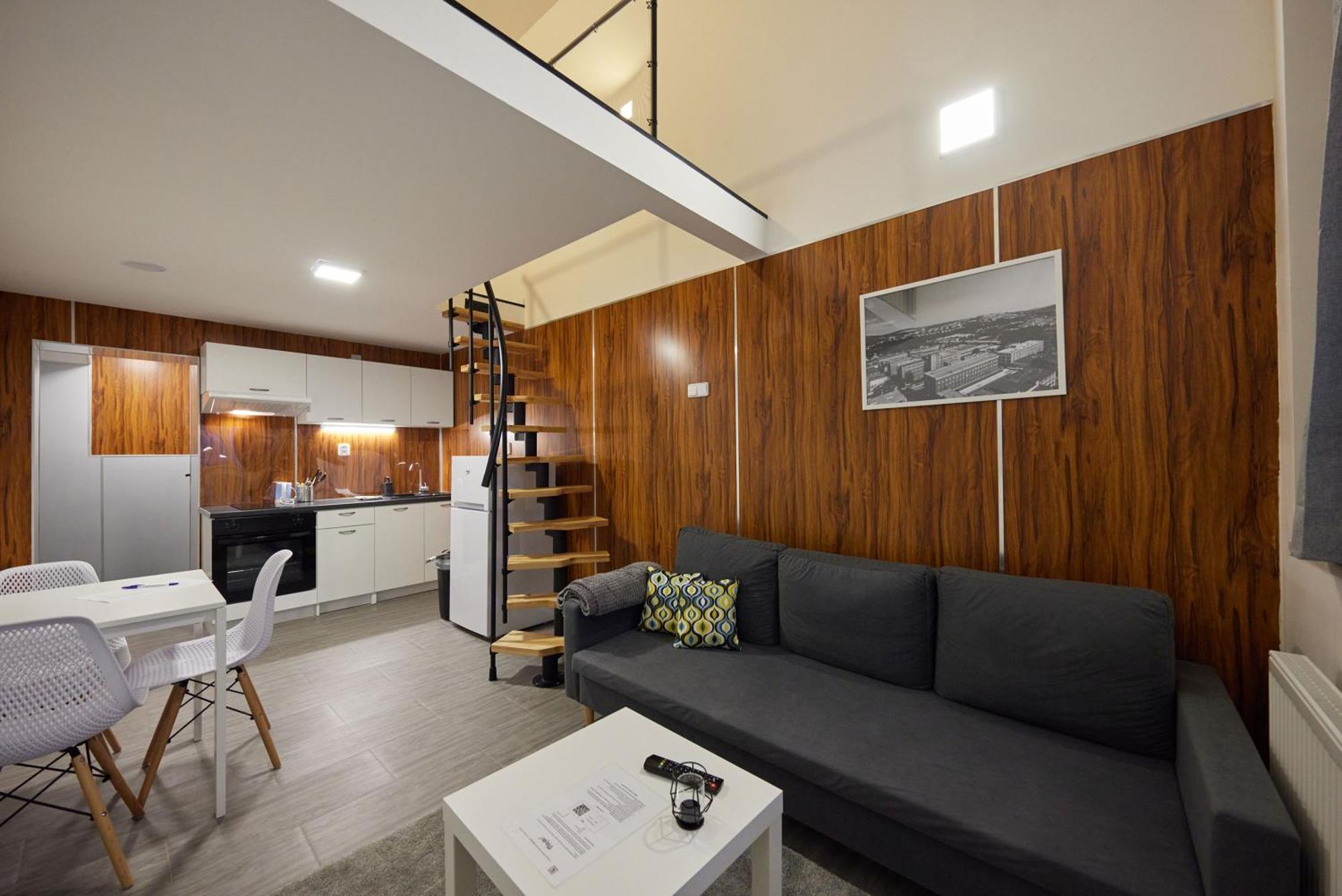 Block 96 Apartments Zlín Екстериор снимка